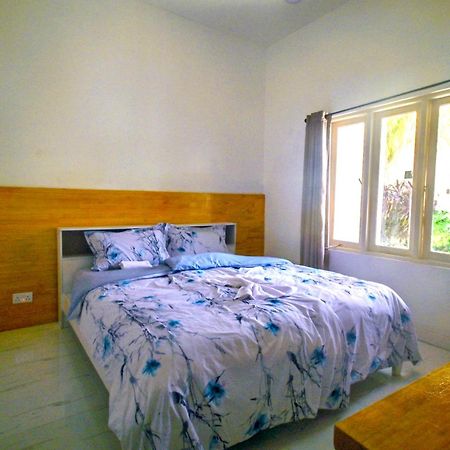 Surf Yoga Camp Hotel Thulusdhoo Exterior photo